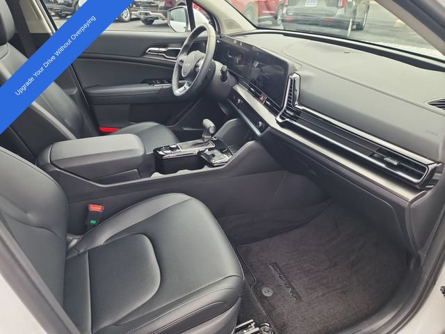 Used 2025 Kia Sportage EX FWD image 12