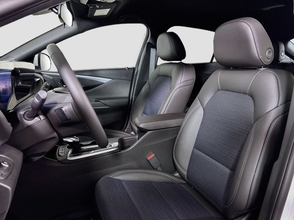 New 2026 Buick Envista Sport Touring w/ Convenience I Package FWD image 20