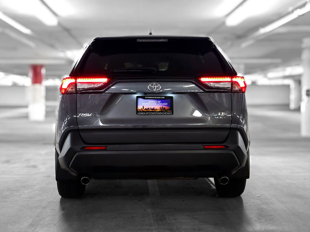 Used 2025 Toyota RAV4 LE image 8