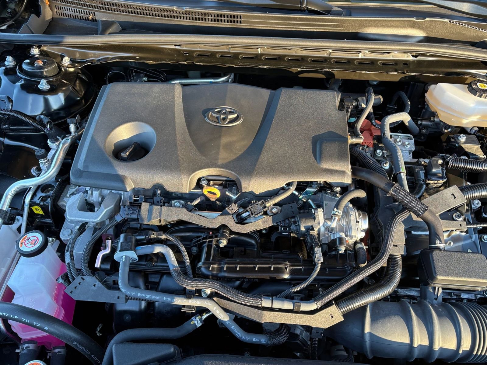 Used 2025 Toyota Camry LE image 31