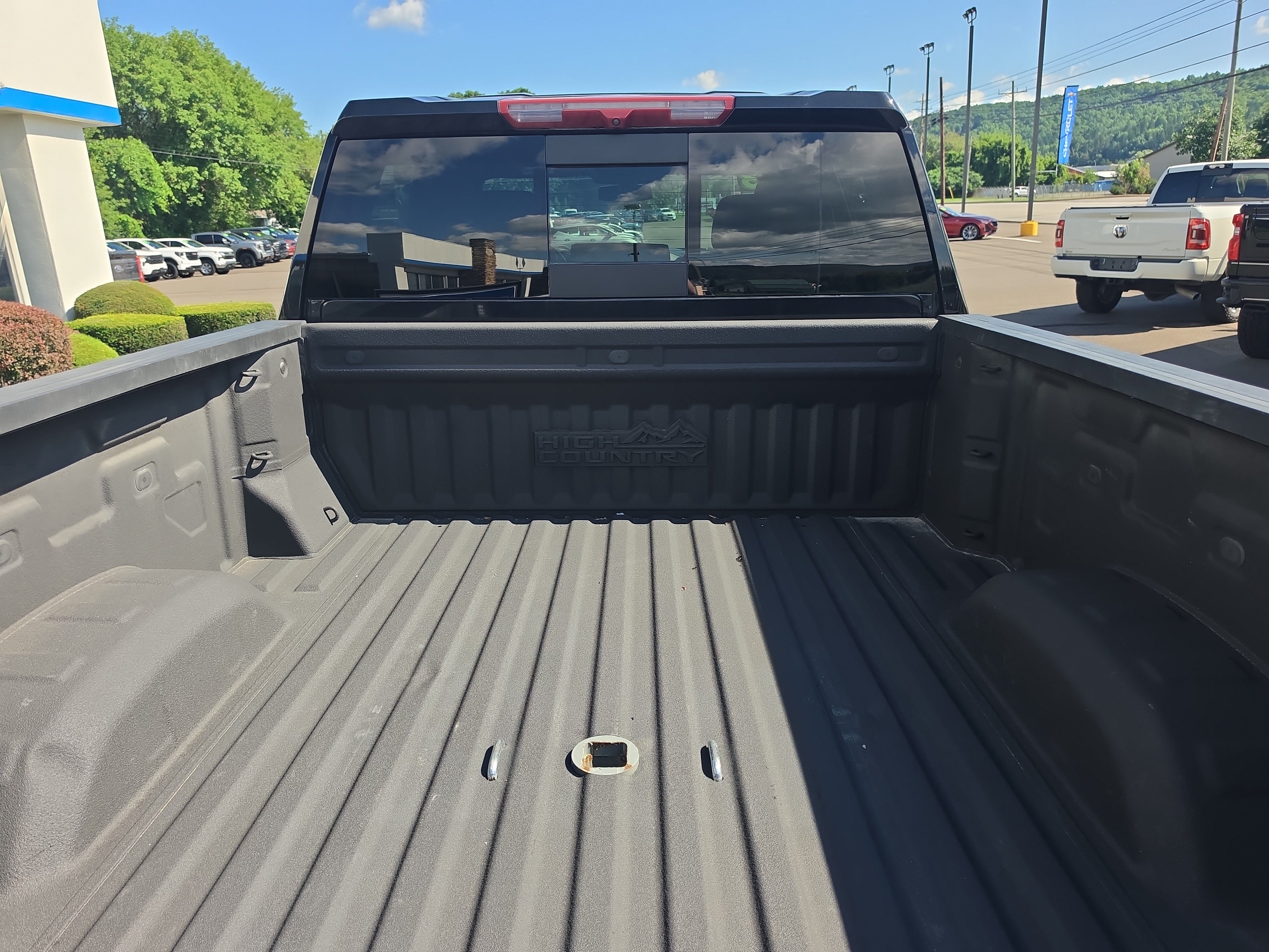 Used 2023 Chevrolet Silverado 3500 High Country w/ Z71 Off-Road Package AWD/4WD video 5