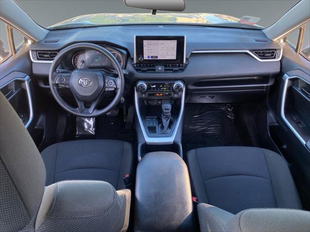 Certified 2025 Toyota RAV4 LE AWD/4WD image 10