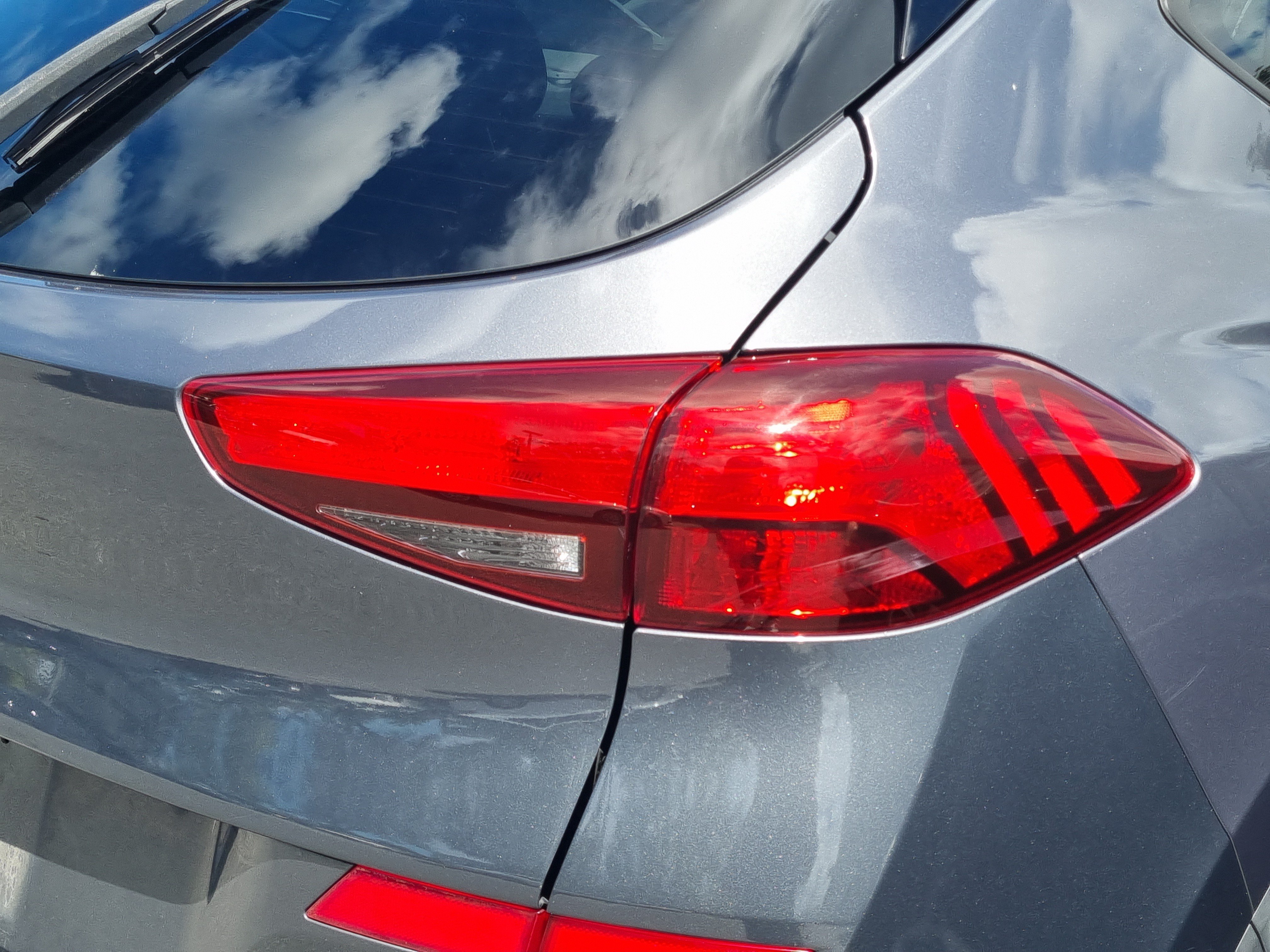 Used 2019 Hyundai Tucson Value FWD image 11