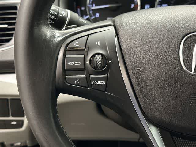 Used 2016 Acura TLX FWD image 17