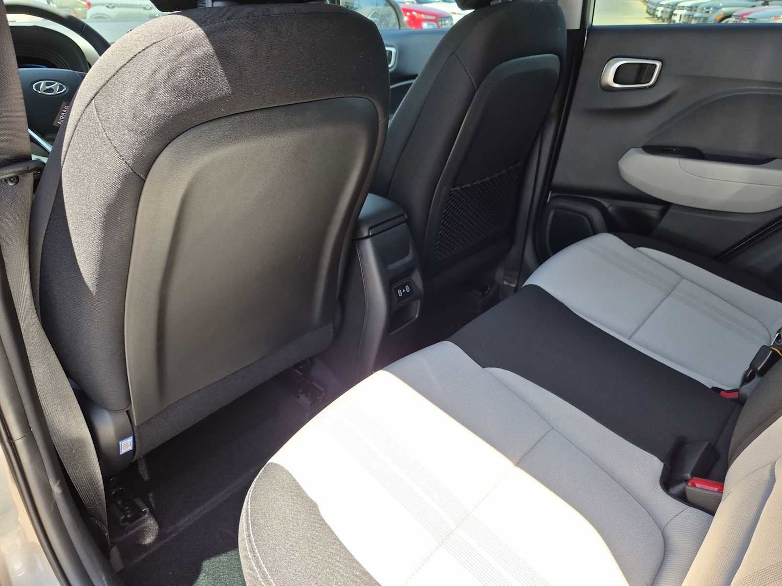 New 2026 Hyundai Venue SEL FWD image 17