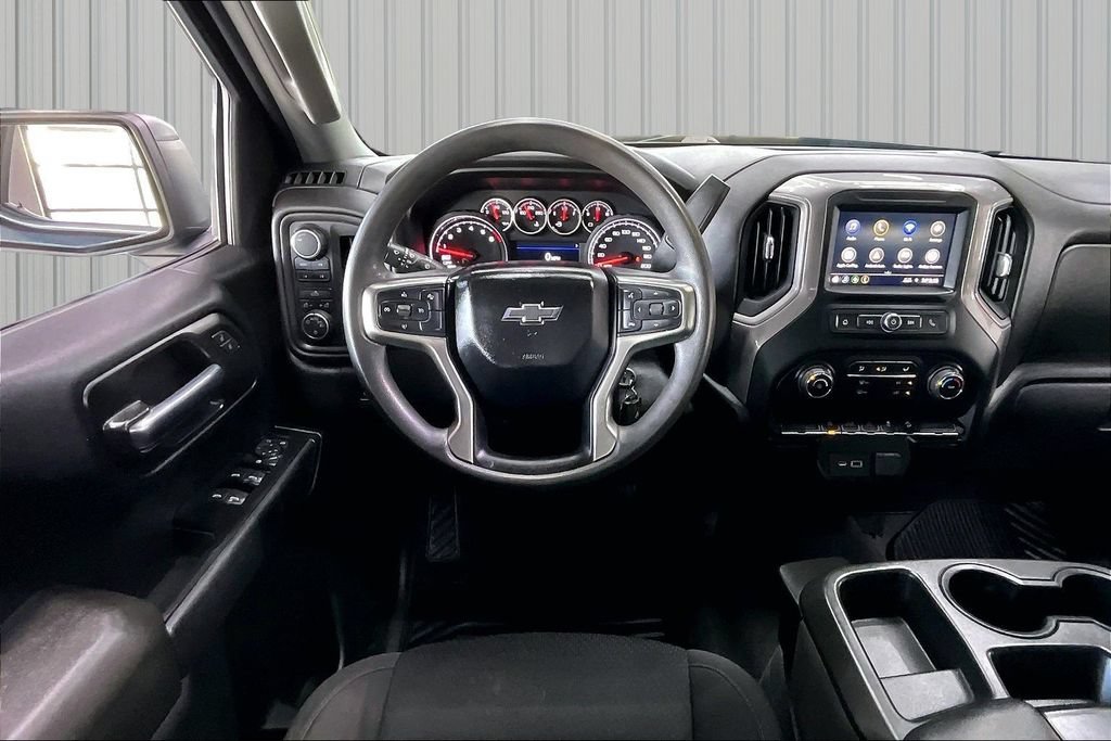Used 2022 Chevrolet Silverado 1500 Custom Trail Boss w/ Safety Confidence Package AWD/4WD image 8