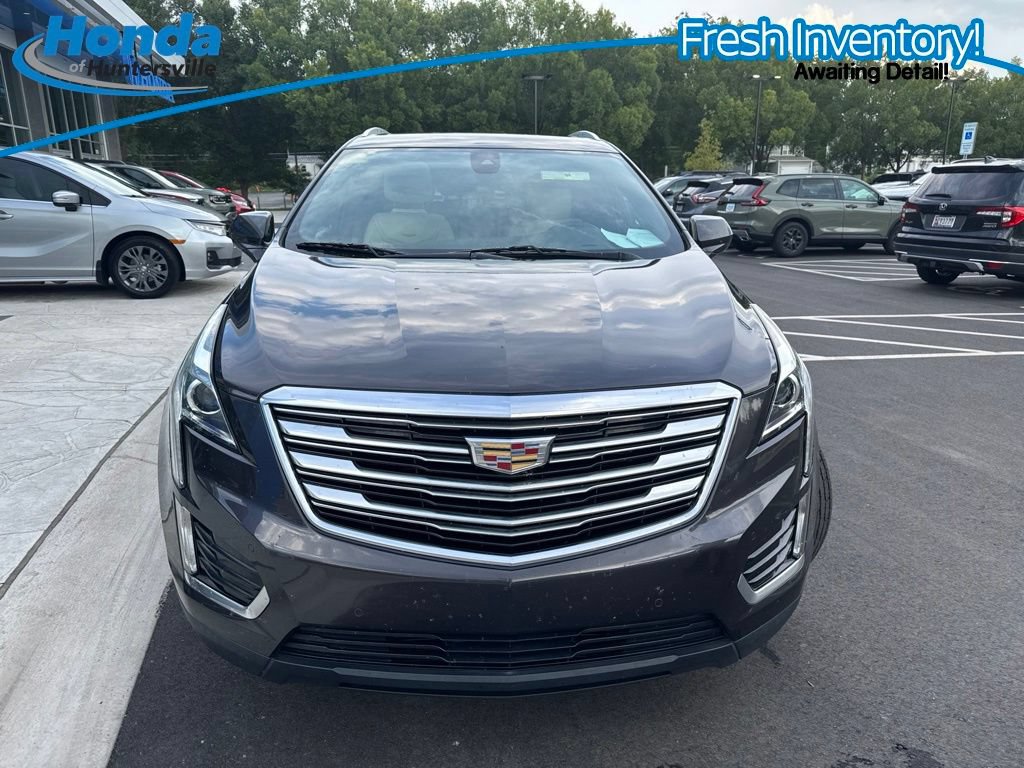 Used 2018 Cadillac XT5 Luxury w/ Driver Awareness Package FWD image 10