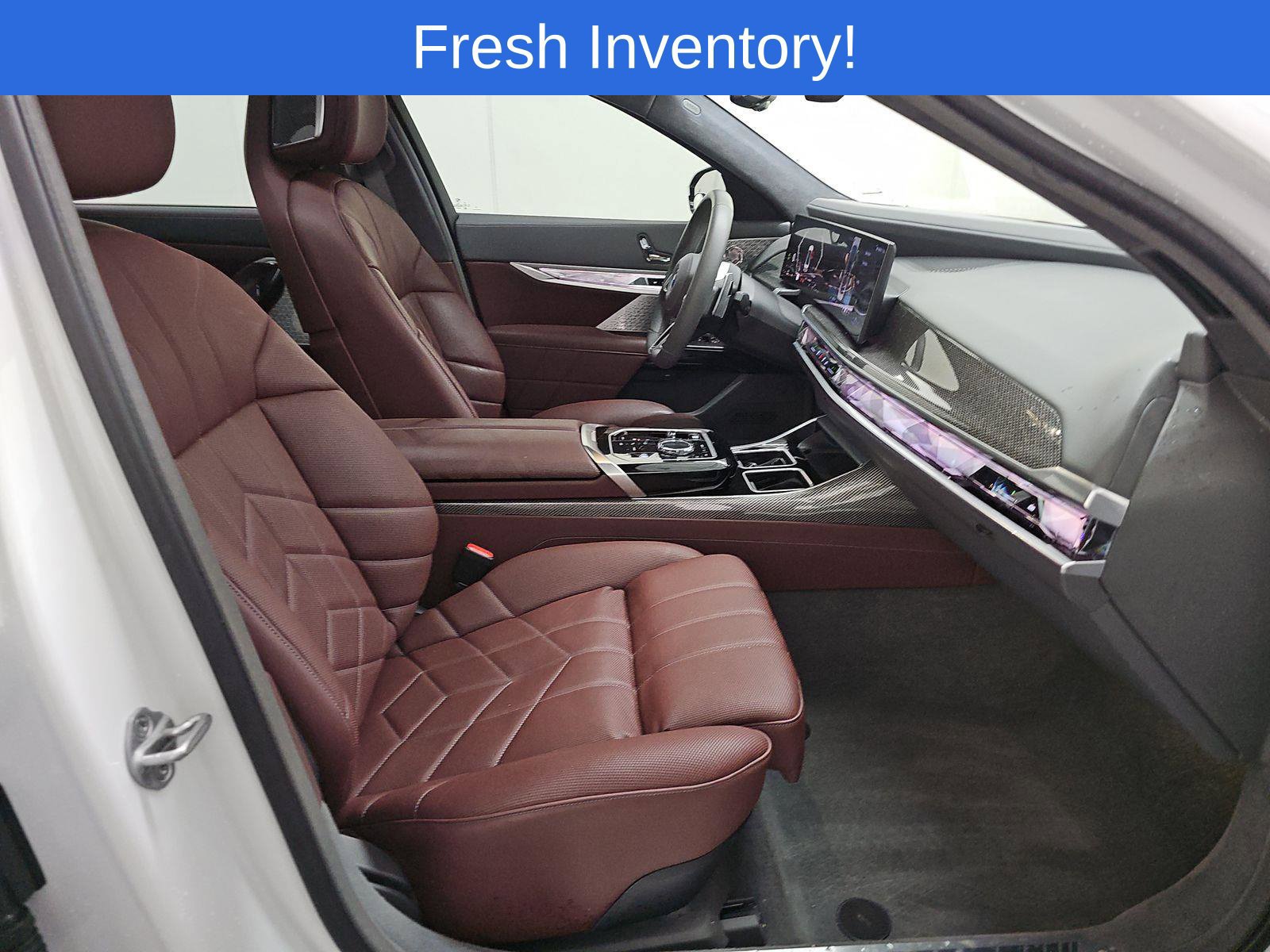 Certified 2023 BMW 760i xDrive w/ Executive Package AWD/4WD image 8