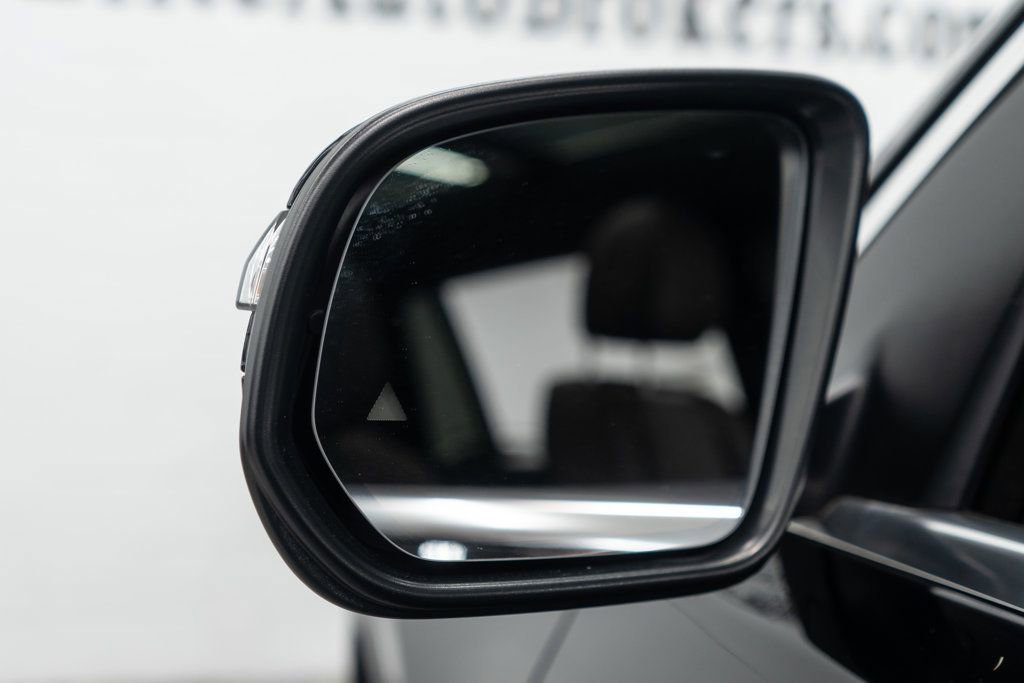 Used 2022 Mercedes-Benz GLS 450 4MATIC image 52