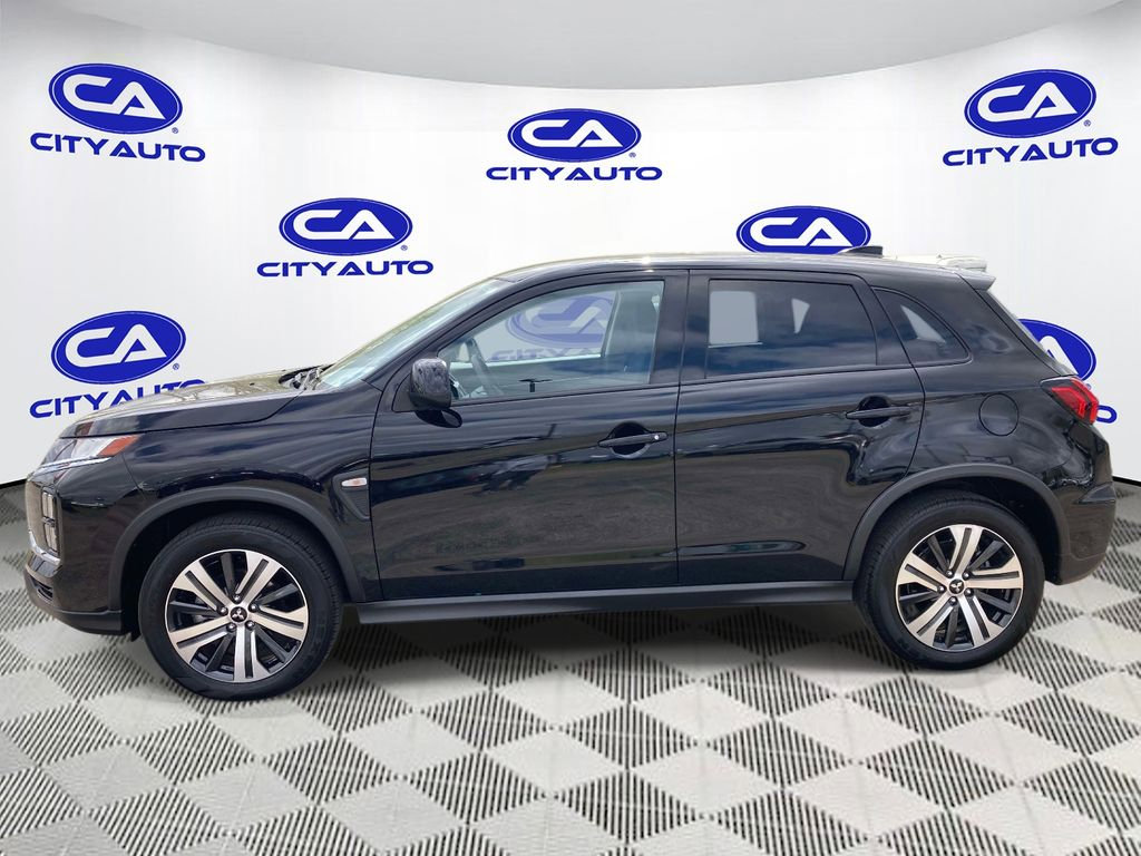 Used 2025 Mitsubishi Outlander Sport AWD image 6