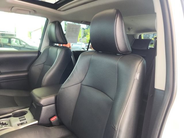 Certified 2016 Toyota 4Runner Limited AWD/4WD image 18