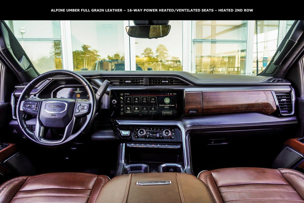 Used 2024 GMC Sierra 2500 Denali Ultimate AWD/4WD image 5