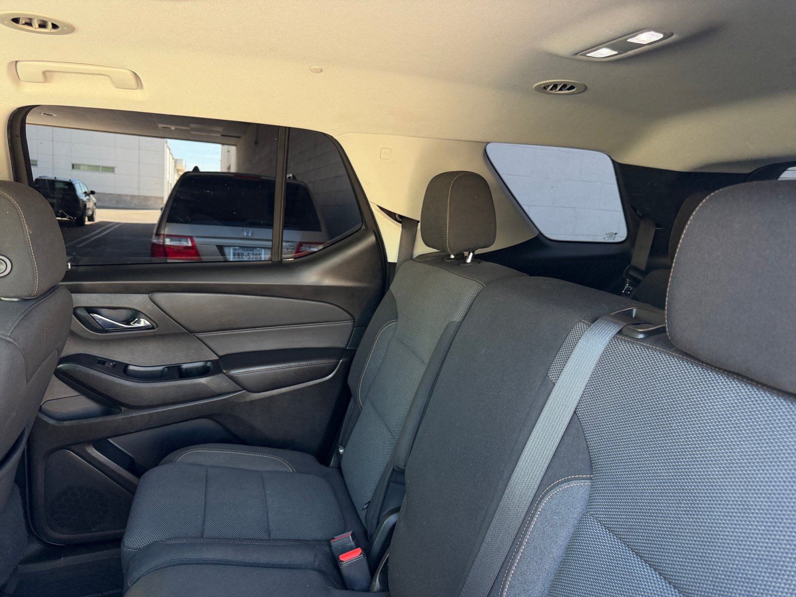 Used 2020 Chevrolet Traverse LS w/ LPO, Blackout Package FWD image 26
