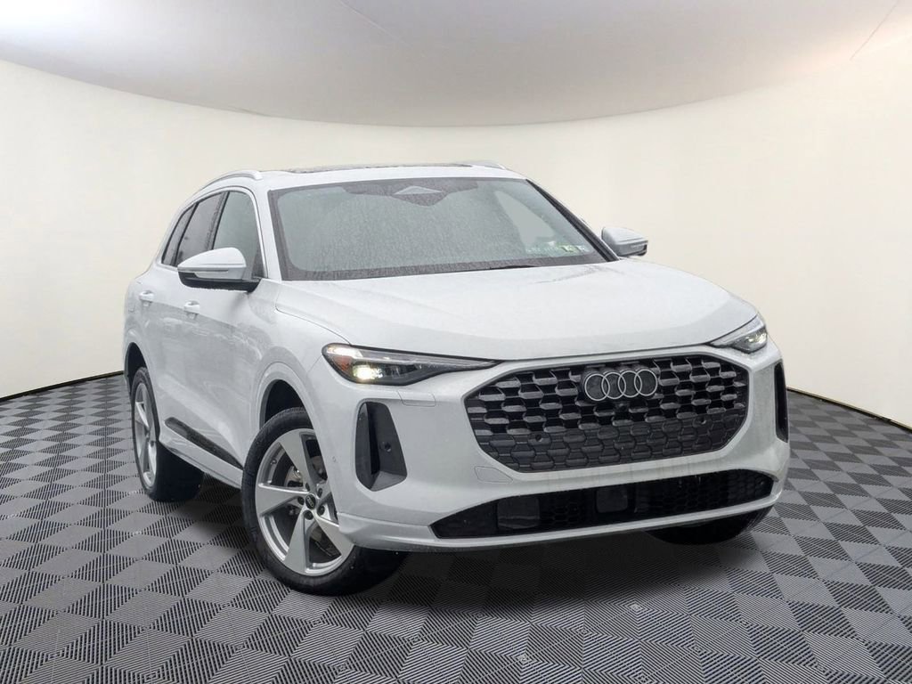 New 2025 Audi Q5 Premium Plus image 1