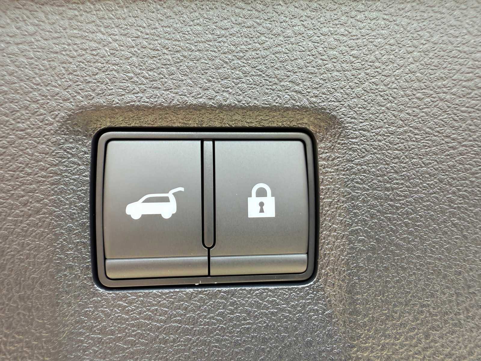 New 2026 INFINITI QX60 Luxe w/ Dark Cargo Package image 28