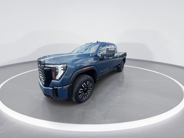 Used 2025 GMC Sierra 2500 Denali Ultimate w/ Max Trailering Package AWD/4WD image 4