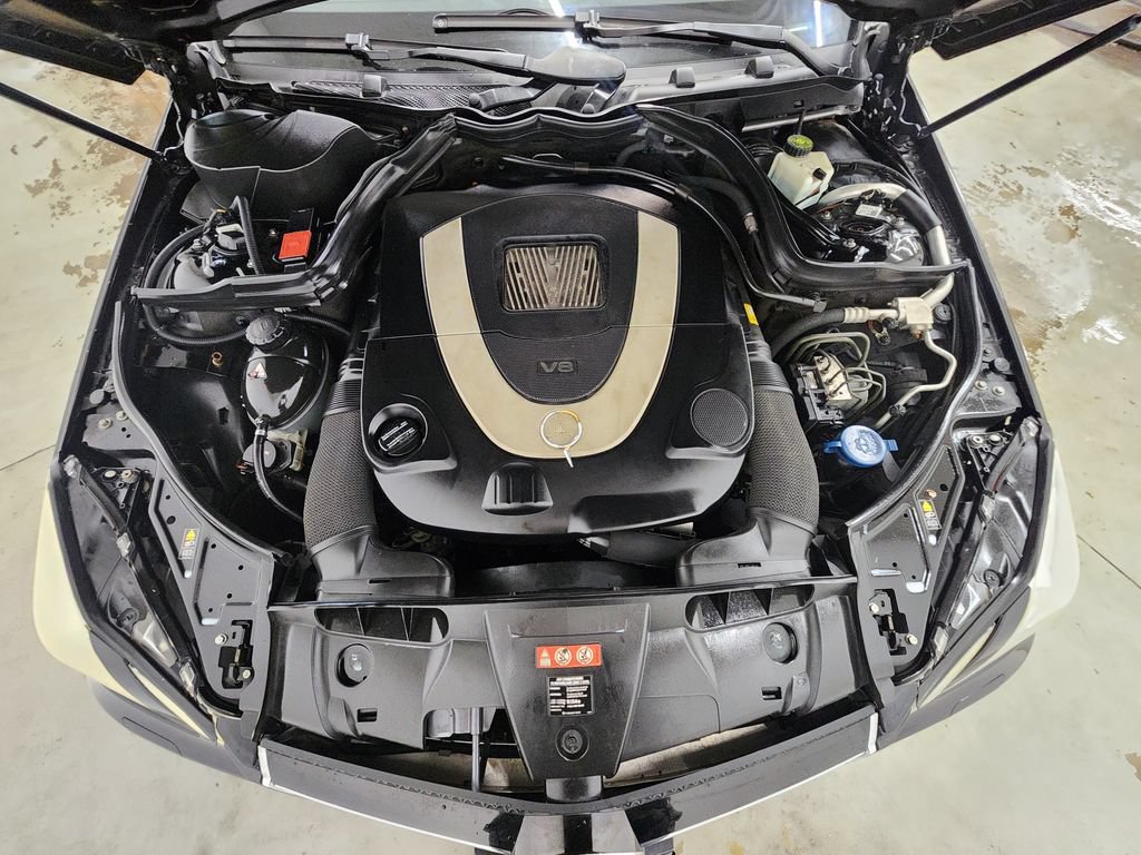 Used 2010 Mercedes-Benz E 550 Coupe image 34