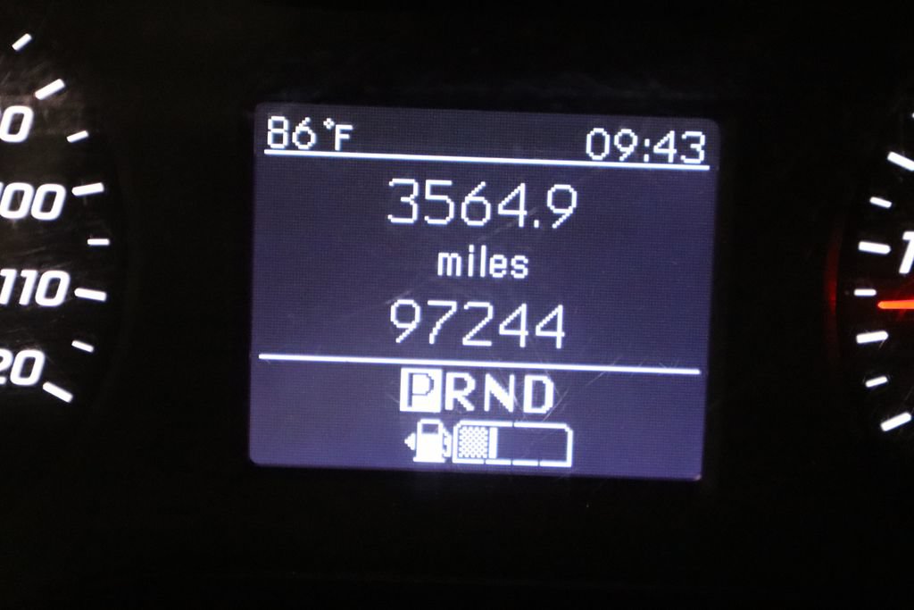 Used 2021 Mercedes-Benz Sprinter 2500 w/ Driver Convenience Package image 28