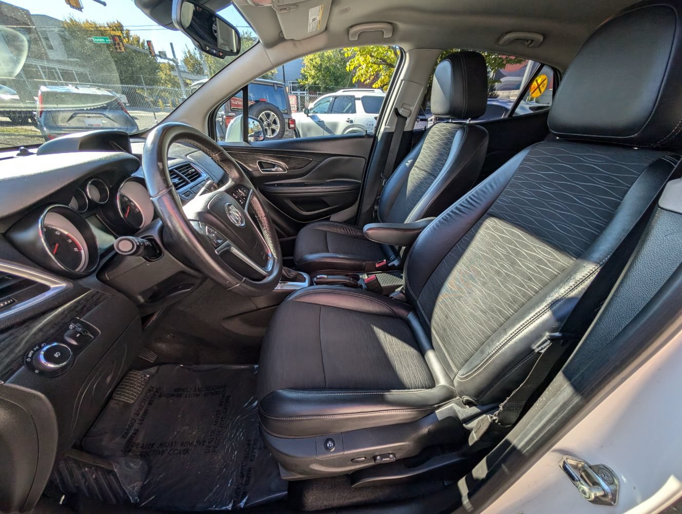 Used 2016 Buick Encore Convenience FWD image 15