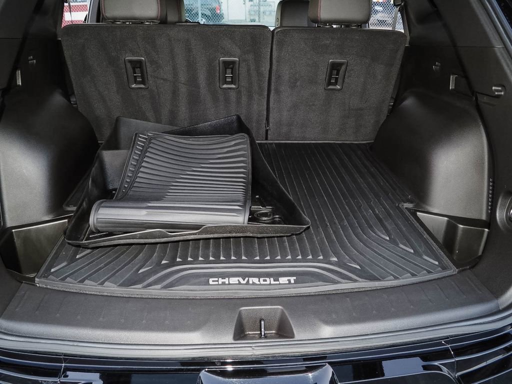 Certified 2022 Chevrolet Blazer RS w/ Enhanced Convenience Package image 9