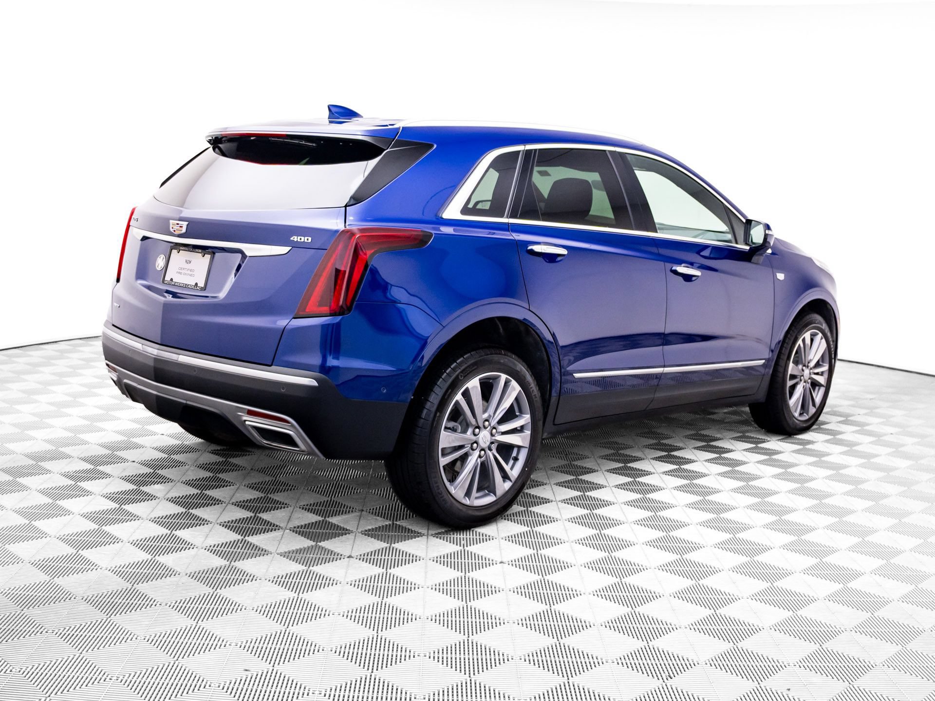 Certified 2026 Cadillac XT5 Premium Luxury w/ Driver Assist Package AWD/4WD video 5