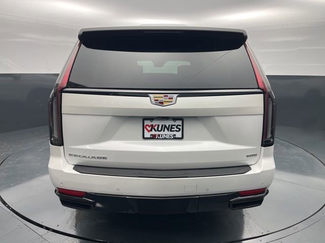 Used 2024 Cadillac Escalade ESV Sport Platinum AWD/4WD image 6