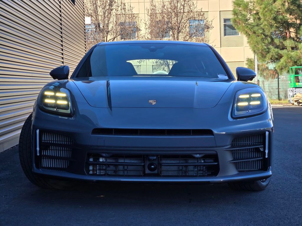 New 2026 Porsche Panamera 4 image 10