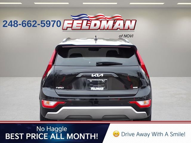 Used 2024 Kia Niro EX Touring image 4