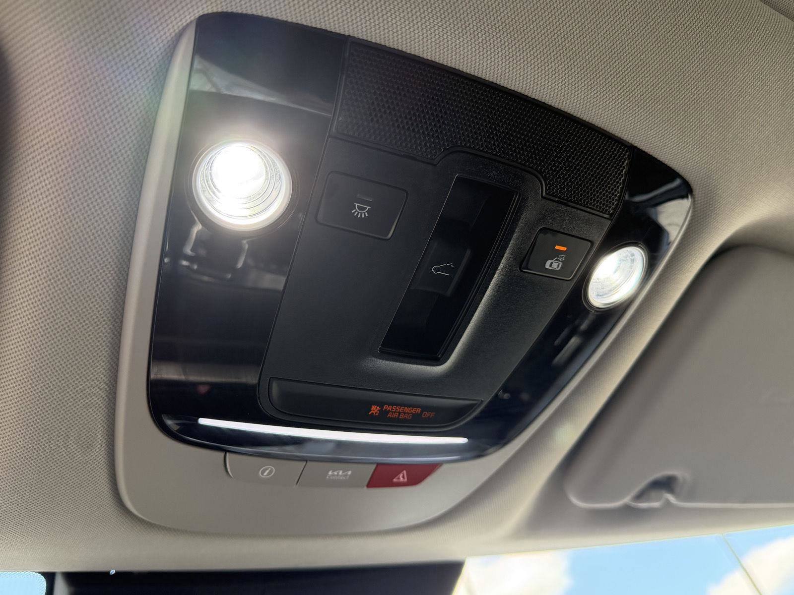 Used 2023 Kia Sportage SX image 41