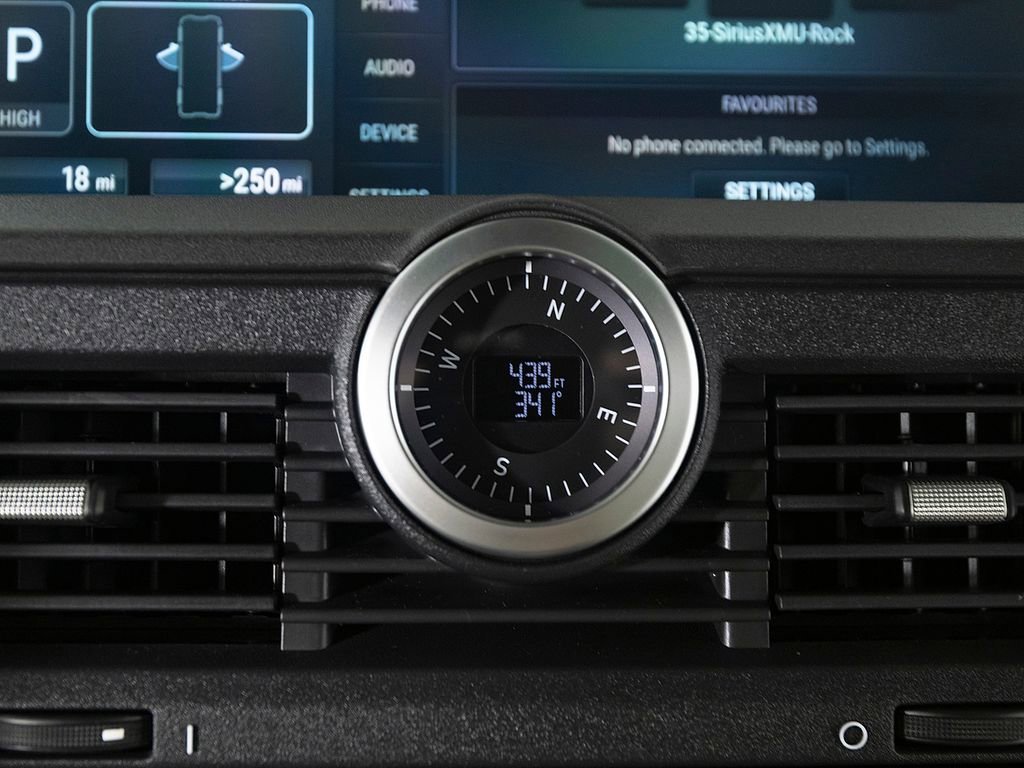 New 2025 INEOS Grenadier Fieldmaster Edition image 17