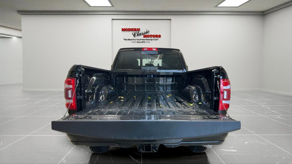 Used 2024 RAM 3500 Laramie image 16
