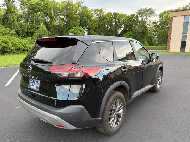 Used 2023 Nissan Rogue S FWD image 5
