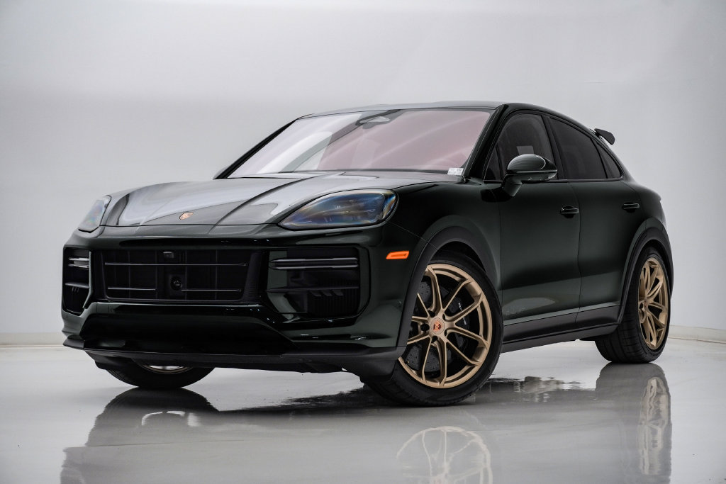Used 2026 Porsche Cayenne Turbo GT AWD/4WD image 1