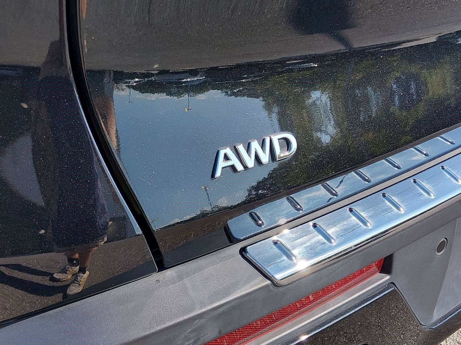 Used 2023 INFINITI QX60 Sensory AWD/4WD image 19