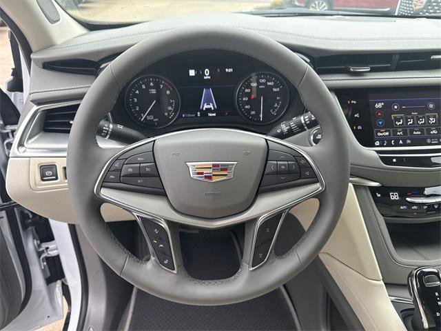 New 2025 Cadillac XT5 Premium Luxury w/ Technology Package image 13