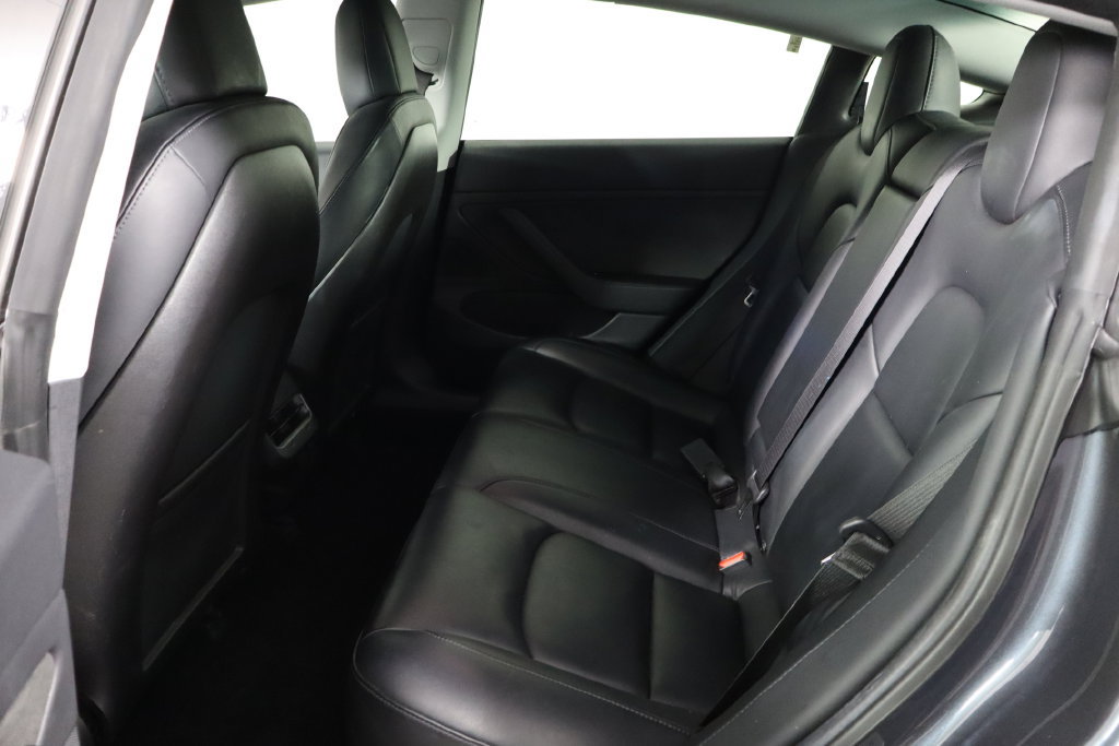 Used 2019 Tesla Model 3 Standard Range Plus RWD image 14