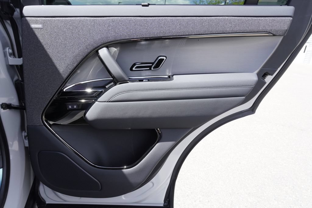 New 2026 Land Rover Range Rover Sport Dynamic SE AWD/4WD image 25