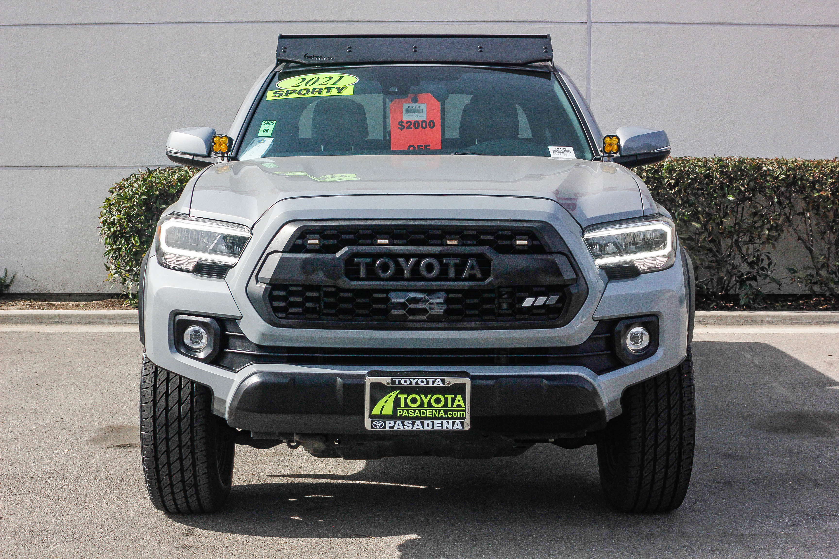 Used 2021 Toyota Tacoma TRD Off-Road w/ Technology Package image 2