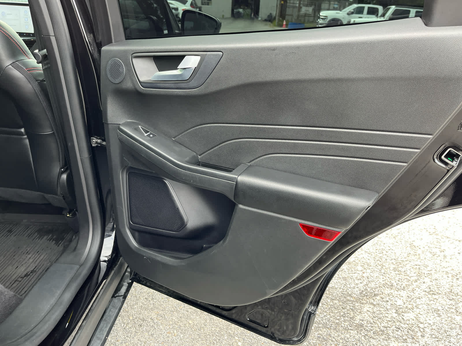 Used 2023 Ford Escape ST-Line Elite w/ Premium Technology Package AWD/4WD image 30