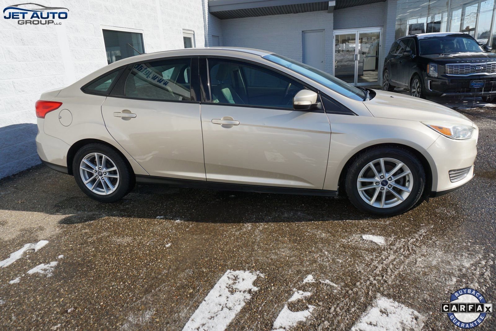 Used 2017 Ford Focus SE image 6