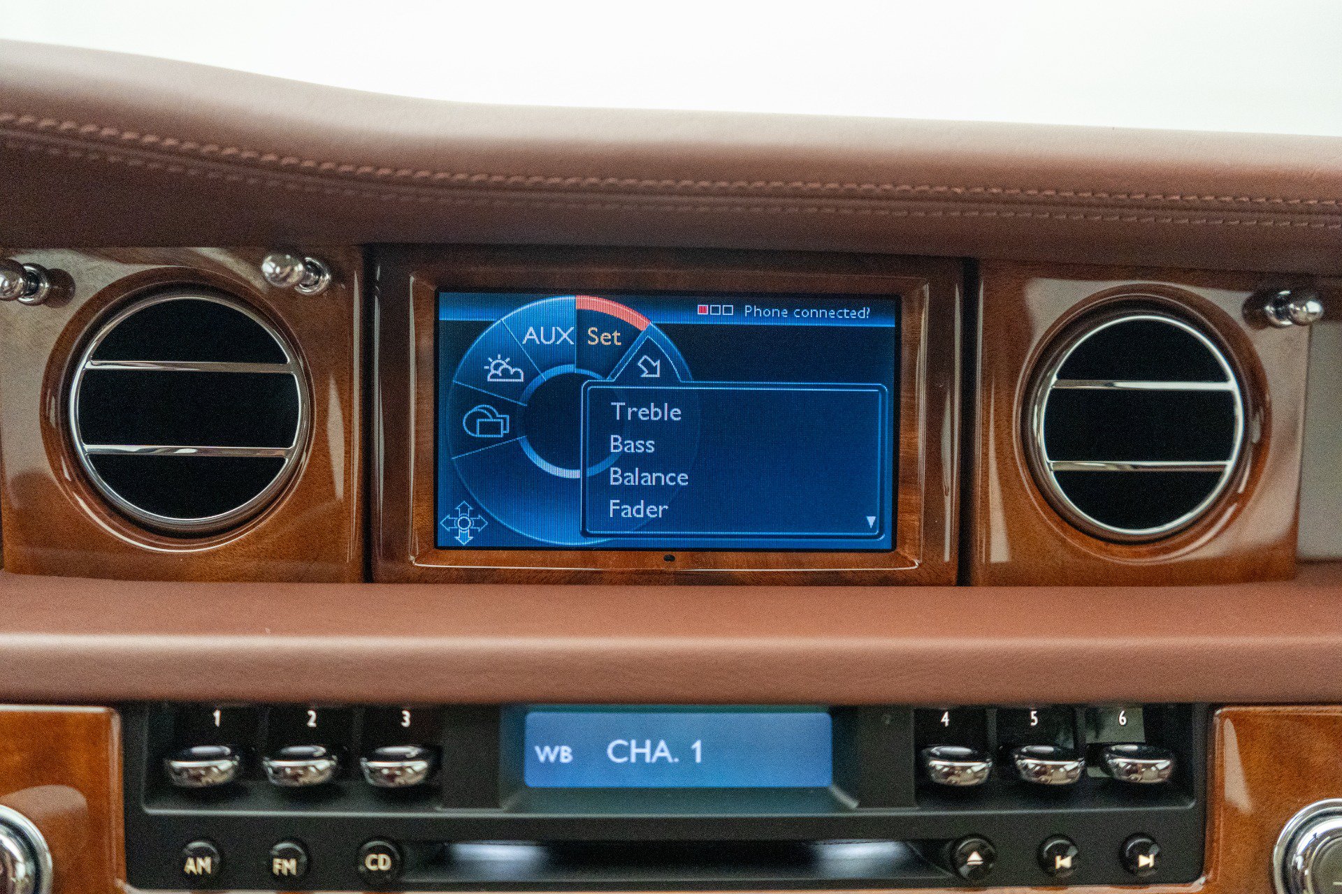 Used 2007 Rolls-Royce Phantom Sedan RWD image 17