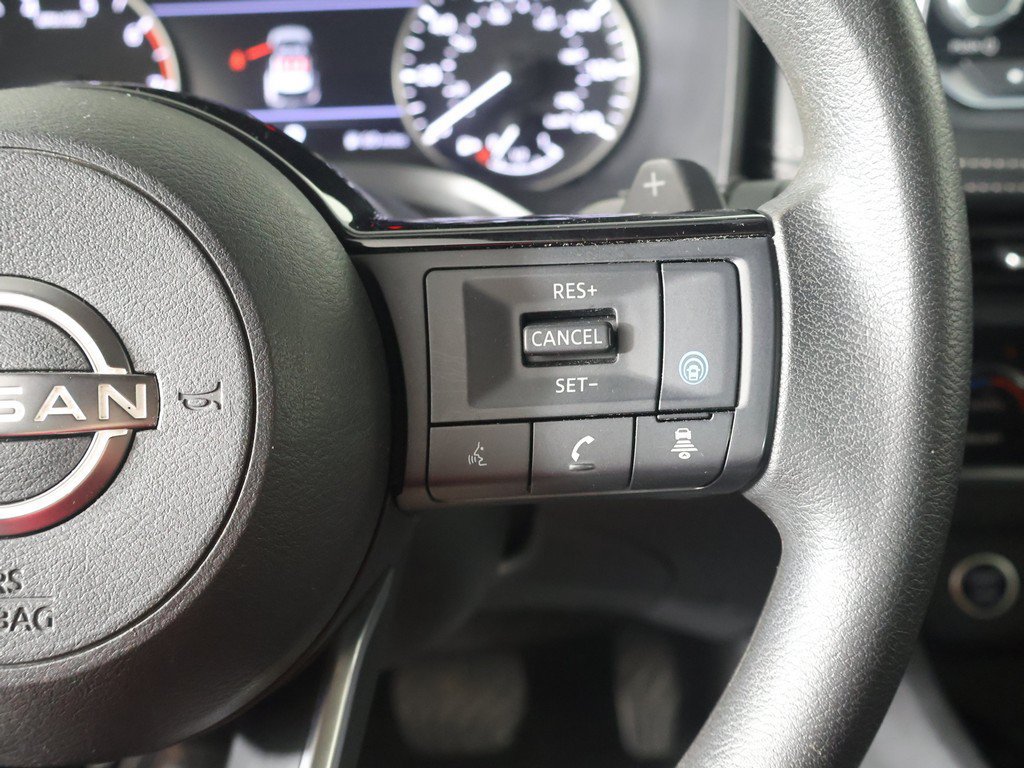 Used 2023 Nissan Rogue SV AWD/4WD image 38