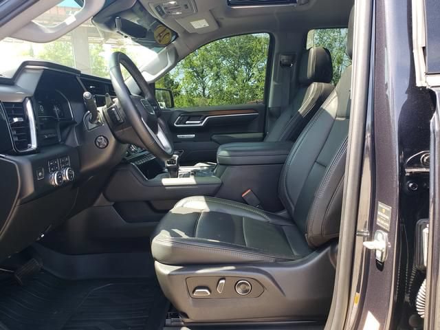 Used 2024 GMC Sierra 1500 Denali w/ Denali Reserve Package AWD/4WD image 10
