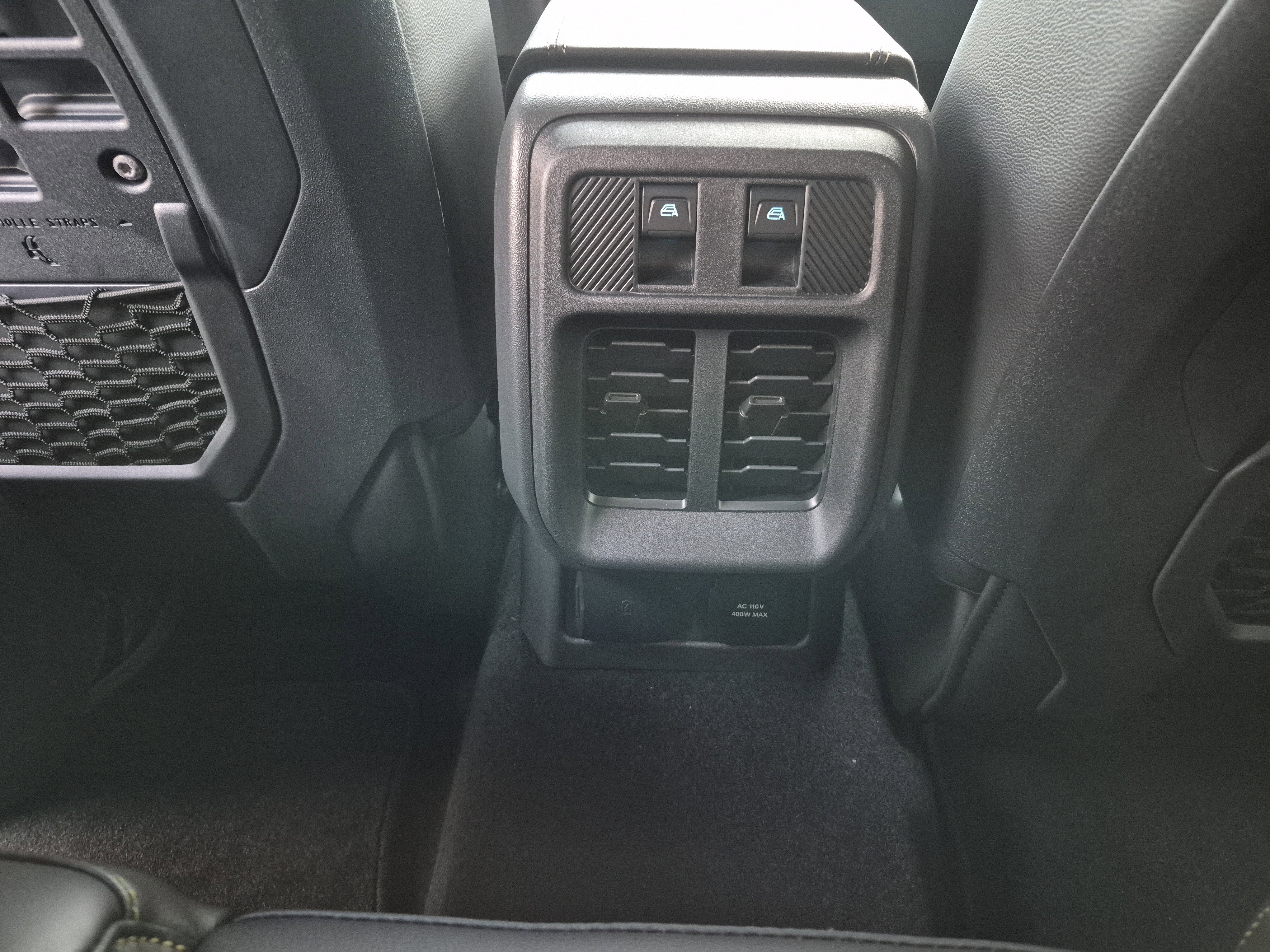 New 2025 Ford Bronco Badlands image 21