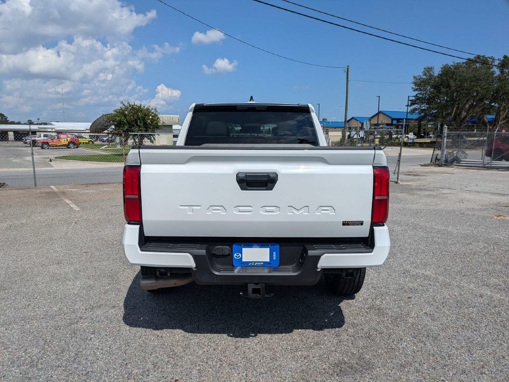 Used 2024 Toyota Tacoma SR5 RWD image 5