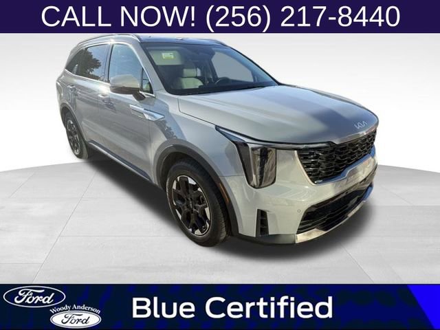 Used 2024 Kia Sorento S w/ Panoramic Sunroof Package
