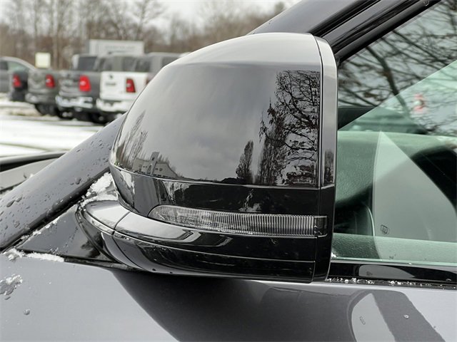 New 2025 Jeep Grand Cherokee Altitude image 36