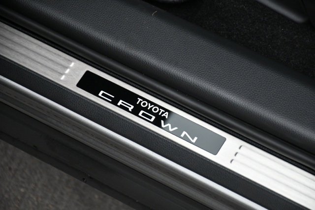 New 2026 Toyota Crown XLE image 27