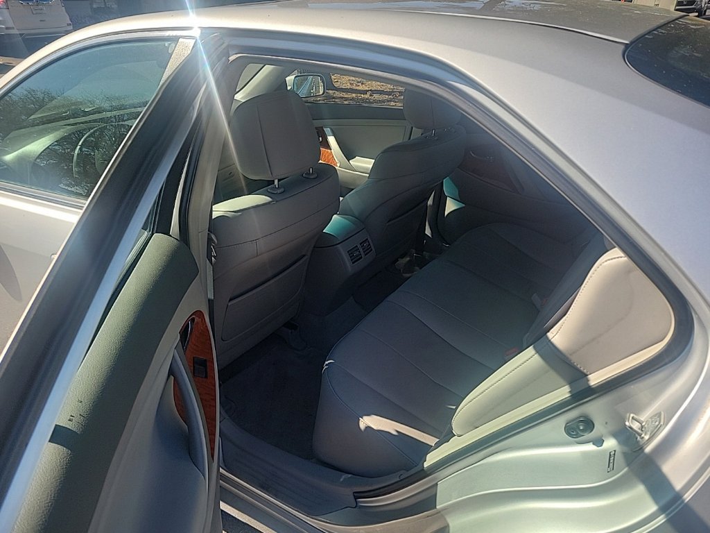 Used 2009 Toyota Camry XLE FWD image 23