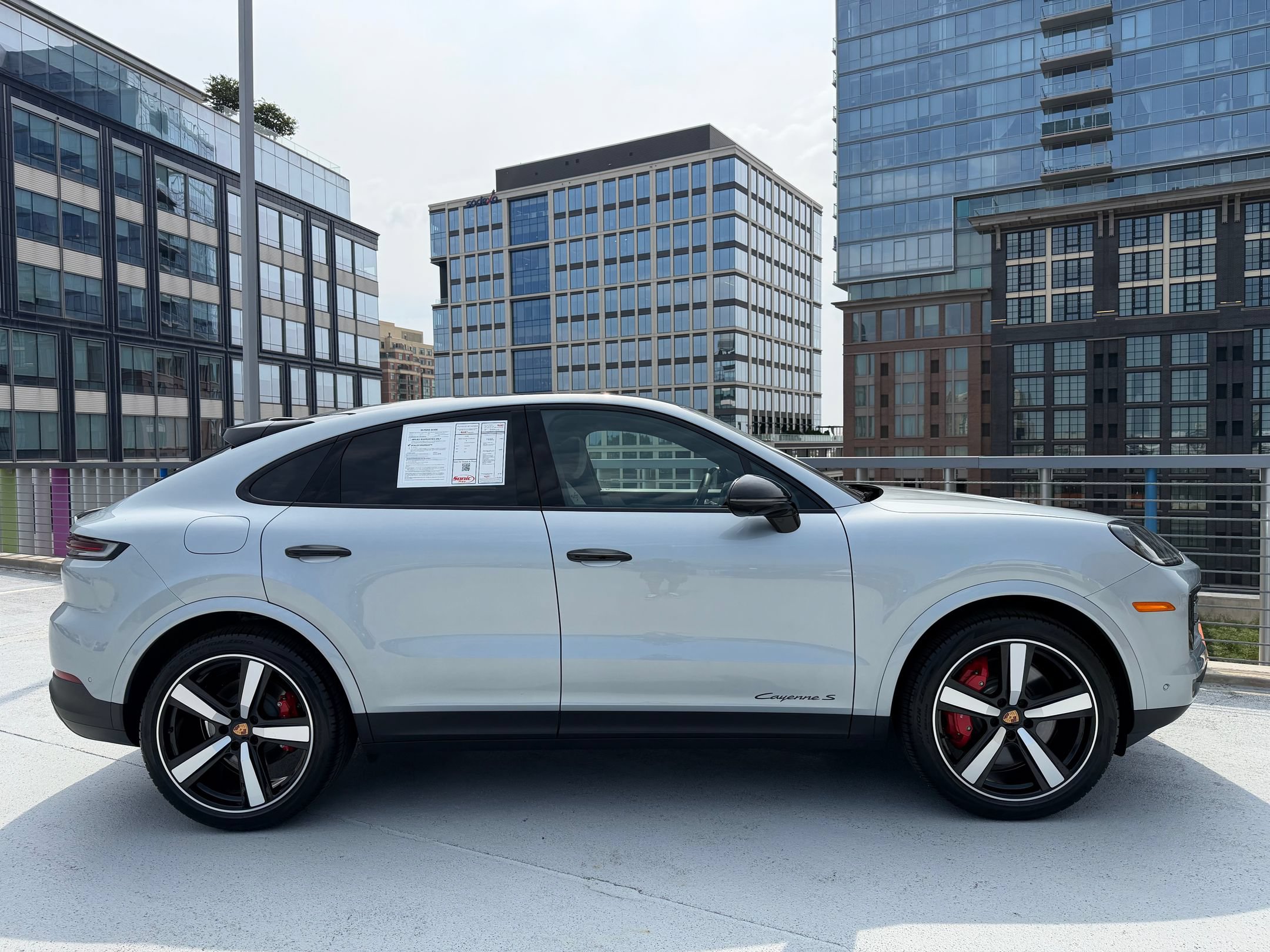Certified 2026 Porsche Cayenne S AWD/4WD image 8